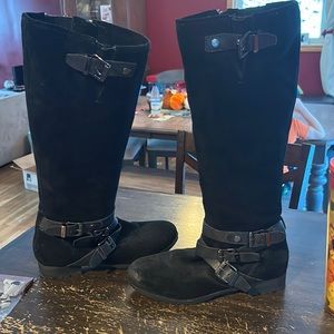 EUC Marc Fisher suede tall boots